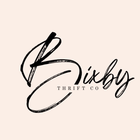 Meet your Posher, Sarah - Picture 1 of 1